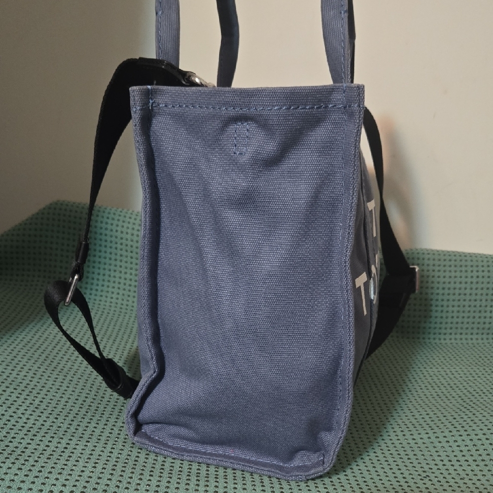 Marc Jacobs Gray Tote Bag - Picture 9 of 16